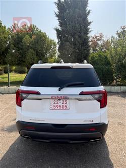 جی ئێم سی ئەکادیا